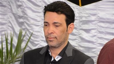 نخبة من الفنانين في عزاء والدة سعد الصغير