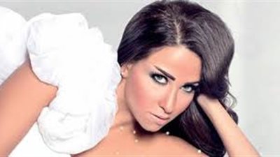 تعرف على والد الفنانة ياسمين جمال الحقيقي