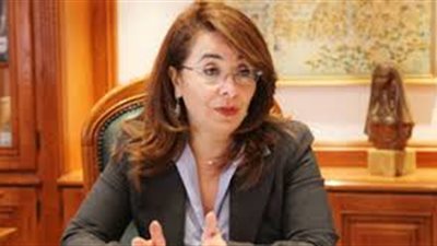 وزيرة التضامن الاجتماعى تتوجه إلى الإسكندرية لمتابعة حادث تصادم قطارين