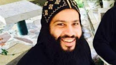 محادثات جنسية على هاتف الراهب المشلوح