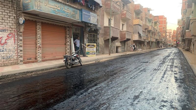 رصف 5 شوارع بمنطقة