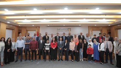 البنك الأهلي يسلم الجوائز للفائزين في “حملة الصيف 2024”