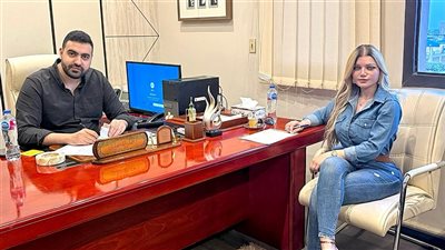 بعد «شاى بالياسمين» ياسمين الخطيب تعلن تعاقدها مع «الشمس»  