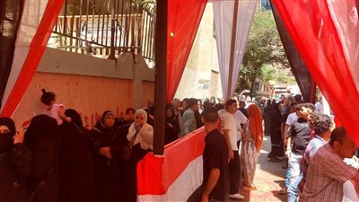 افد الناخبين بالشيوخ على مدرسة بشتيل بالجيزة