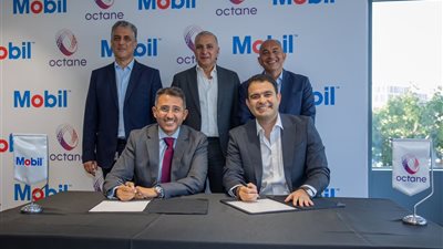 نقلة نوعية رقمية في قطاع النقل في مصر: شراكة استراتيجية بين إكسون موبيل مصر وأوكتين