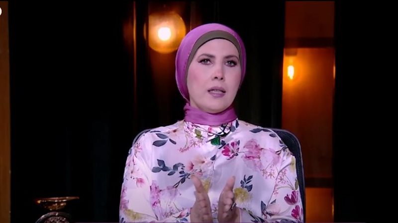 نيفين منصور