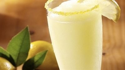 الموز والليمون أفضل علاجات الغثيان الصباحى للحوامل