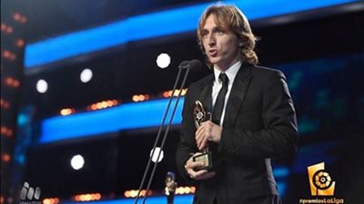 رسميا.. لاعب ريال مدريد أفضل خط وسط فى الدورى الأسبانى هذا الموسم 