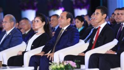 السيسى يعطى إشارة البدء لانطلاق مؤتمر الشباب ويعلن: سينعقد سنويا