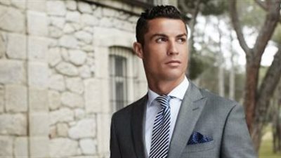 مفاجأة.. رونالدو يخضع لعمليات تجميل وحقن بوتوكس للعناية بمظهره