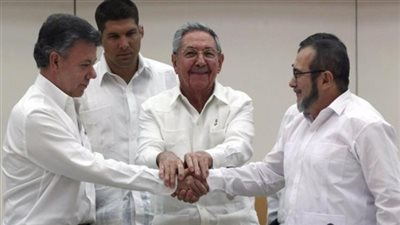 كولومبيا توقع اتفاق سلام معدل مع حركة 