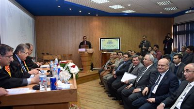 وزير التعليم العالي ومحافظ الشرقية ورئيس جامعة الزقازيق يشاركون في أعمال ورشة عمل 