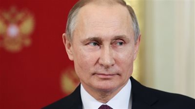 بوتين: المسئولون عن «ملف ترامب» عاهرات