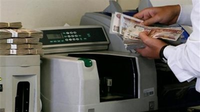 خبير اقتصادي: الربح السريع سبب إقبال الأجانب على الاستثمار في السندات وأذون الخزانة