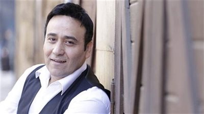 مجد القاسم يغني لأطفال مرضى السرطان بالإسكندرية