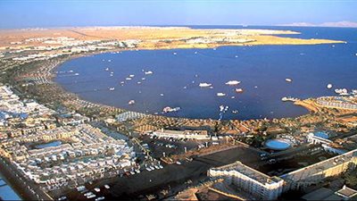 دراسة لإقامة أكبر منتجع سياحة علاجية بجنوب سيناء.. ومدينة دهب تستقبل 948 سائحا