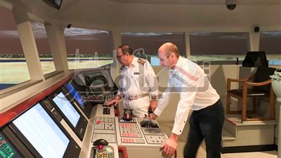 بالفيديو والصور.. هيئة قناة السويس تختتم تدريب ربابنة السفن العالمية بمركز المحاكاة