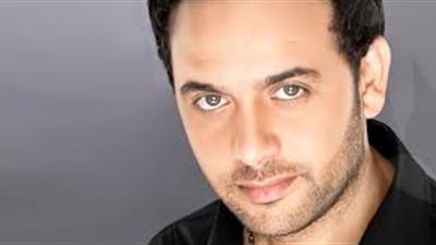 «الليثي» ومصطفى قمر يطرحان مبادرة «افتح الدولاب» للتبرع بالملابس