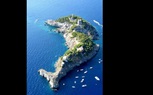 بالصور.. شاهد جزيرة الدولفين في ايطاليا 