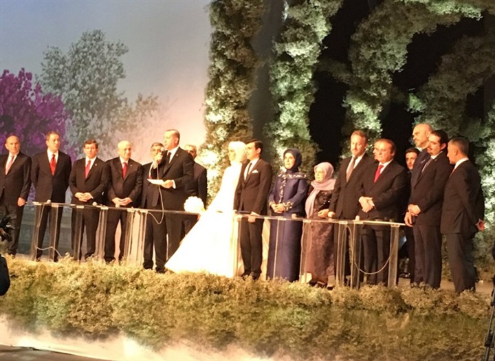 بالصور .. حفل زفاف نجلة الرئيس التركى