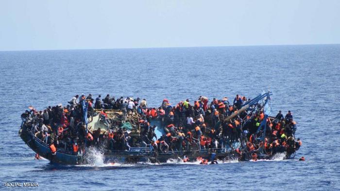 بالصور.. غرق أكثر من 700 مهاجر في مياه البحر المتوسط