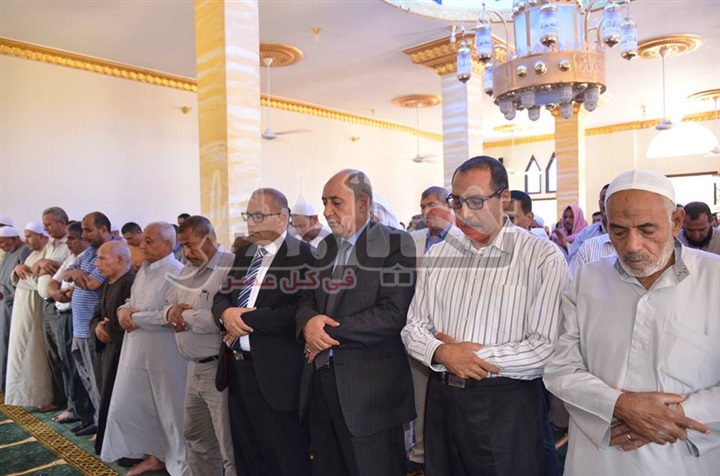 السكرتير العام لمحافظة الاسماعيلية يفتتح مسجد "برالوالدين " بعزبة السلامونى  بالمحسمة القديمة