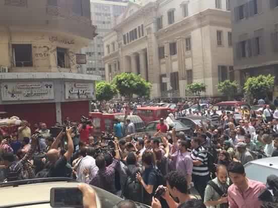 الصحفيون ينظمون مسيرة من محكمة عابدين للنقابة