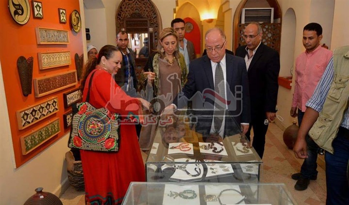 بالصور.. "وزير الثقافة" في افتتاح سوق رمضان للحرف التراثية 