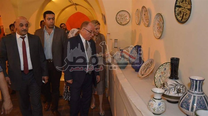 بالصور.. "وزير الثقافة" في افتتاح سوق رمضان للحرف التراثية 