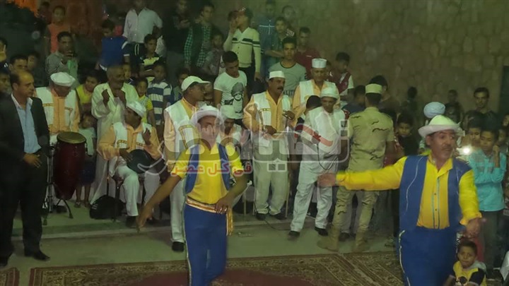 بالفيديو والصور.. قرية "ابوعطوة" تحتفل بذكرى إنتصار اكتوبر بمتحف الدبابات
