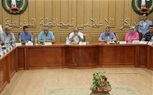 بالصور.. محافظ المنوفية يعقد مؤتمرا صحفيا للشباب 