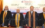 بالصور.. رئيس جامعة المنوفية يشهد حفل كلية الطب ويكريم أسماء أعضاء هيئة التدريس