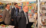 بالصور.. وزير الثقافة يفتتح معرض كتاب جامعة القاهرة