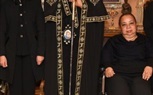 بالصور.. مايا مرسى تقدم العزاء للبابا تواضروس في ضحايا الكنيسة البطرسية