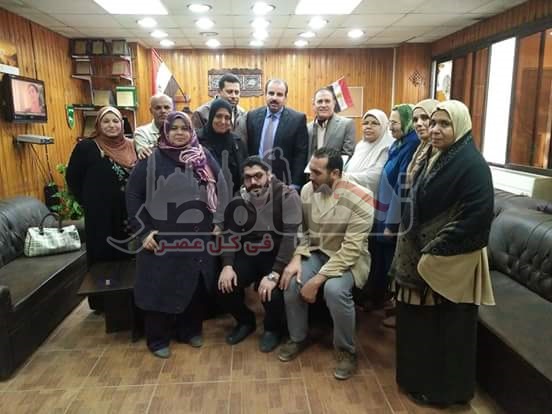 "ابو ساطي" يكريم العاملين المتميزين بالإدارات الفعالة بديوان مديرية الصحة بالشرقية