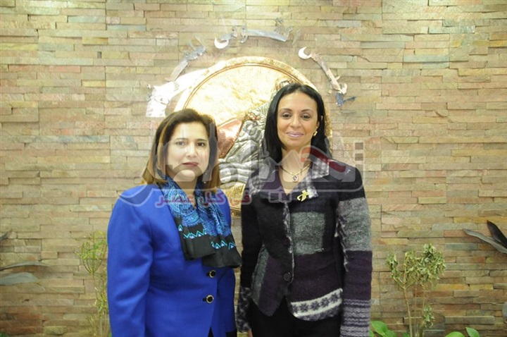 «القومى للمرأة» يستقبل عدد من زوجات السفراء العرب والأجانب