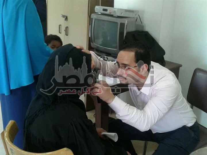 علاج 678 حالة بقرية فنارة ضمن قوافل الإصحاح البيئى بجامعة قناة السويس