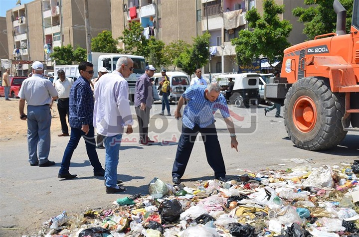 السكرتير العام لمحافظة الاسماعيلية يتابع إستكمال حملة النظافة بمدينة "المستقبل"