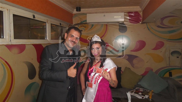 بالفيديو.. ملكة جمال "المانجو" تبدء فى تسويق السياحة لمصر من على ضفاف قناة السويس
