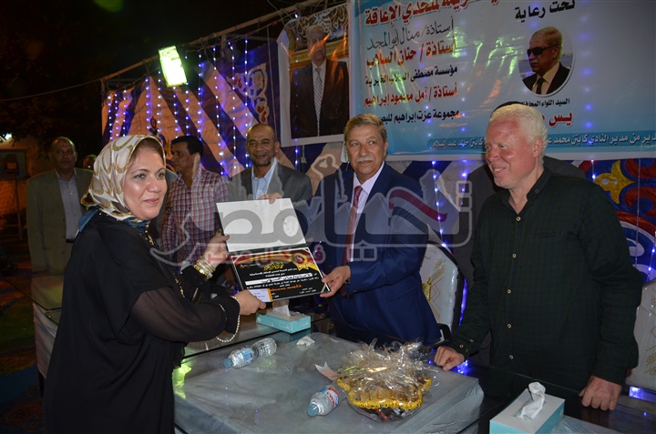 محافظ الإسماعيلية يشهد حفل تكريم أبطال العالم وكأس مصر من أعضاء نادى العزيمة لمتحدى الأعاقة