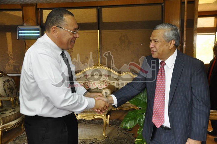جامعة قناه السويس تستقبل سفير "اندونيسيا" بالقاهرة 