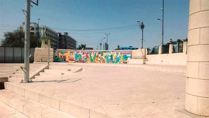 بالصور.. شباب سوهاج يحولون حوائط الشوارع للوحات فنية.. تعرف على الطريقة