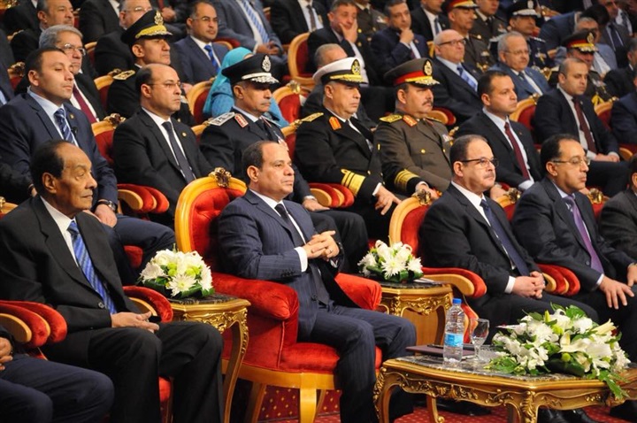 بالصور.. الرئيس السيسى يشهد الإحتفال بعيد الشرطة