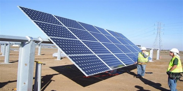 "مشروع الطاقة الشمسية 2030".. نفط المستقبل الذي تراهن عليه المملكة العربية السعودية