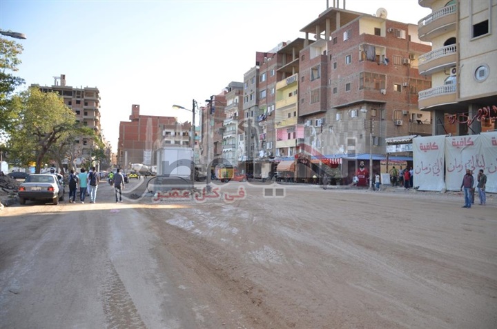محافظ ومدير أمن الإسماعيلية يتابعان أعمال تطوير شوارع محيط مسجد "الصالحين" وازدواج شارع "العشرينى"