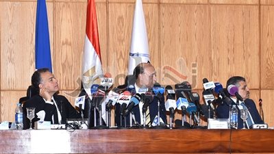 ننشر تفاصيل نظام الفاتورة الشاملة في التعامل مع السفن العابرة لقناة السويس