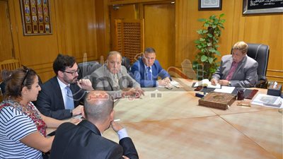 تفاصيل لقاء الخبير الفرنسى ممثل مشروع الاتحاد الأوروبى لدعم الاصلاح الادارى مع محافظ الإسماعيلية