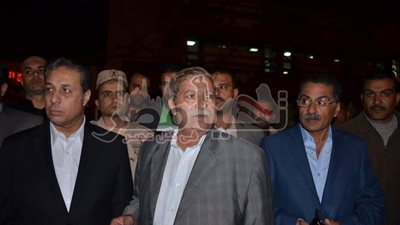 بالصور.. محافظ ومدير أمن الإسماعيلية يتفقدان المستشفى للاطمئنان على توفير المستلزمات الطبية لمصابين مسجد الروضة