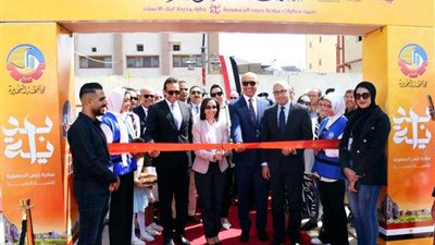 أكثر من 200 عنوان في معرض دمنهور: احتفاء بالثقافة والفنون