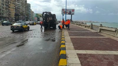 أمطار رعدية غزيرة تضرب الإسكندرية في ثالث أيام 